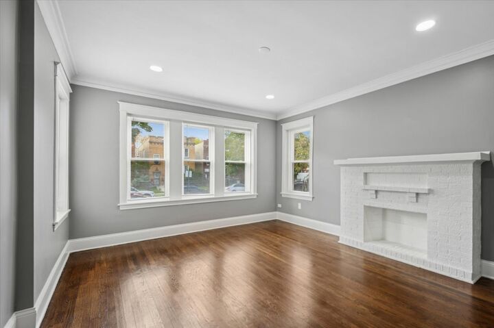 Property Photo:  1831 N Linder Avenue  IL 60639