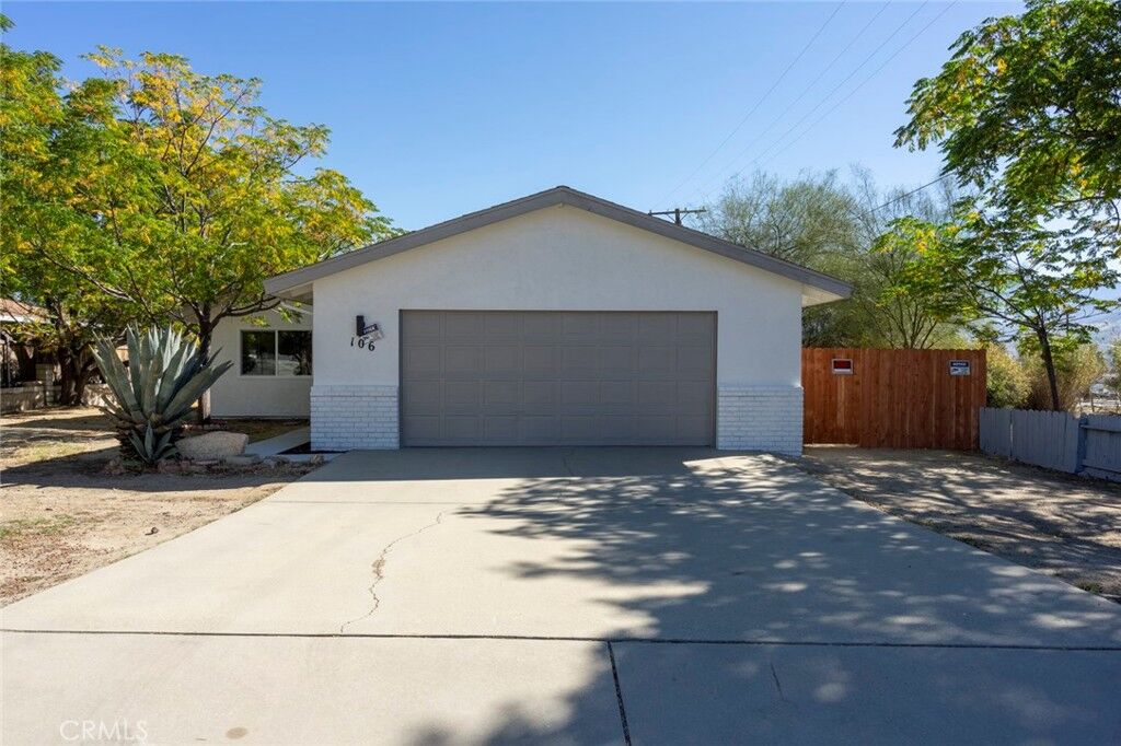 Property Photo:  106 N Woodland  CA 92220 