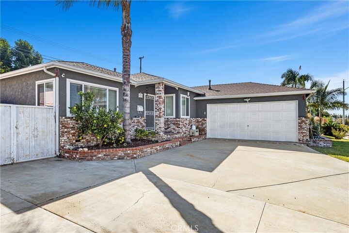 Property Photo:  12212 Hillwood  CA 90604 