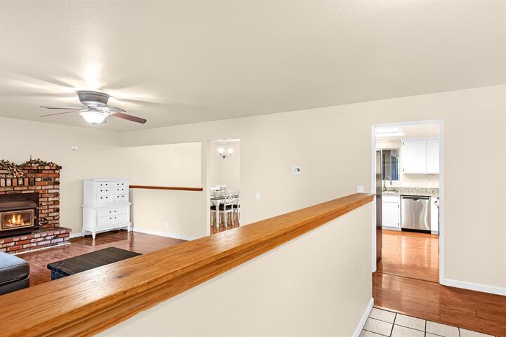 Property Photo:  6517 Dobson Way  CA 95726