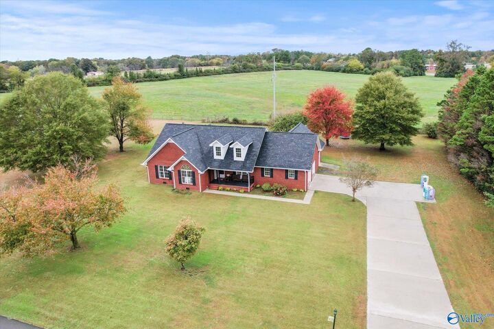 220 Santileon Lane  Rainsville AL 35986 photo