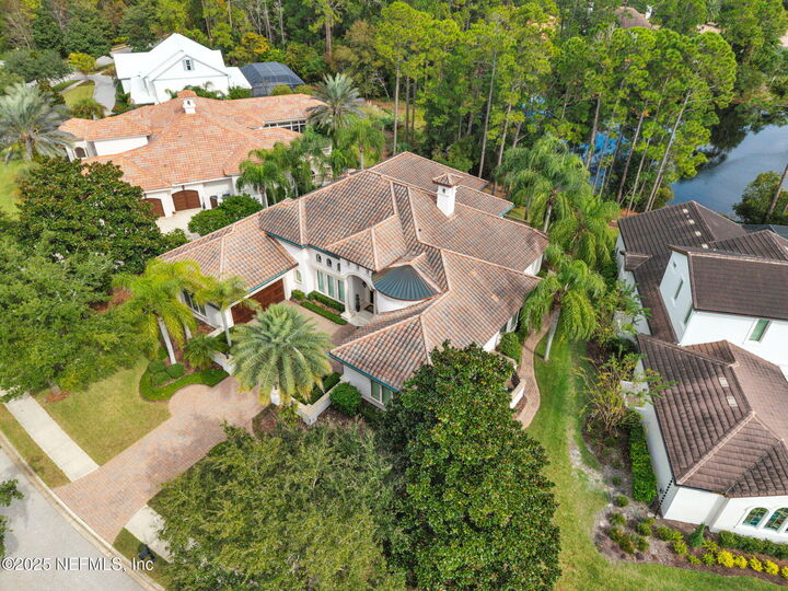 Property Photo:  5233 Commissioners Drive  FL 32224 