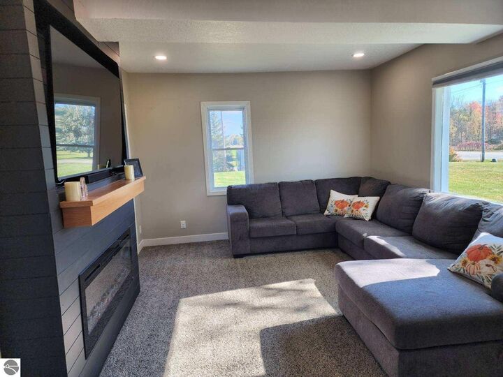 Property Photo:  481 E Remus Road  MI 48858