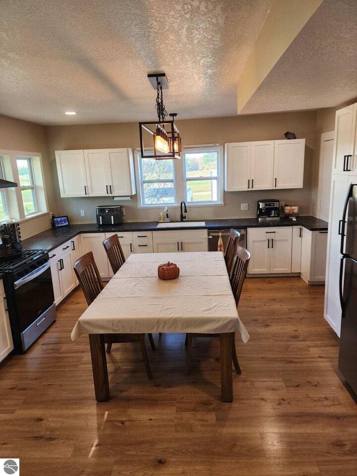 Property Photo: 481 E Remus Road MI 48858