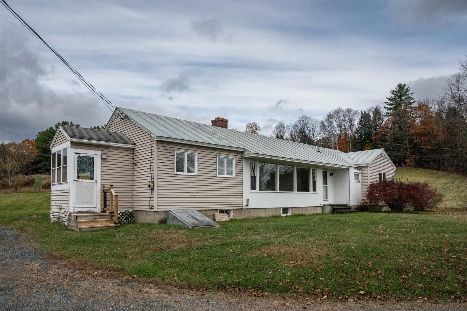Property Photo:  1011 Quechee Hartland Road  VT 05059 