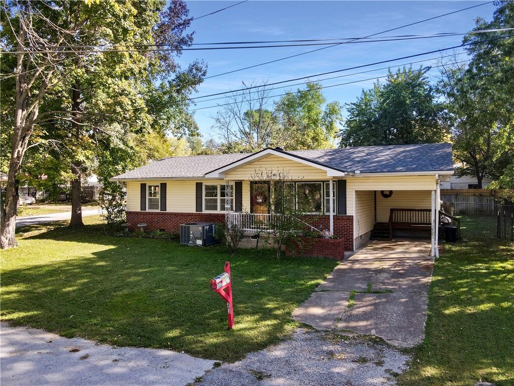 Property Photo:  203 Gibson Avenue  AR 72616