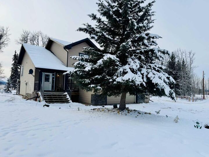 Property Photo:  33337 Range Road 42  AB T0M 1X0 