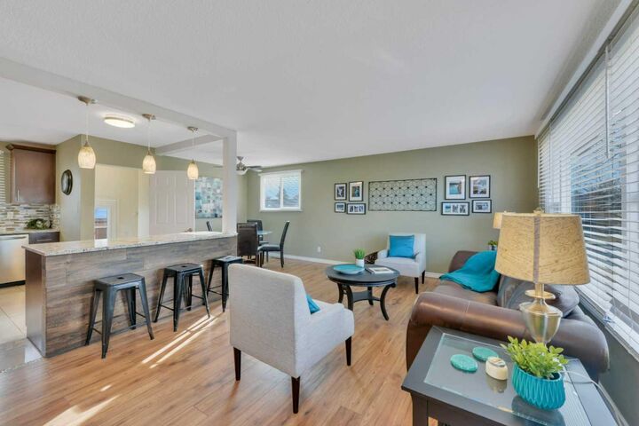 Property Photo:  11 Fir Street  AB T4N 4Y3