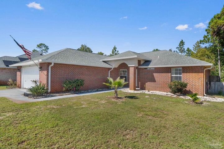 Property Photo:  5087 Terra Lake Cir  FL 32507