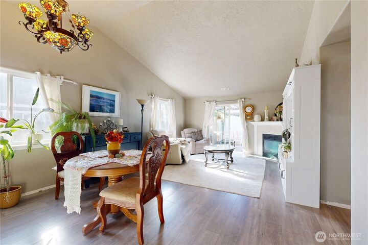 Property Photo:  2540  Williams Road  WA 99362