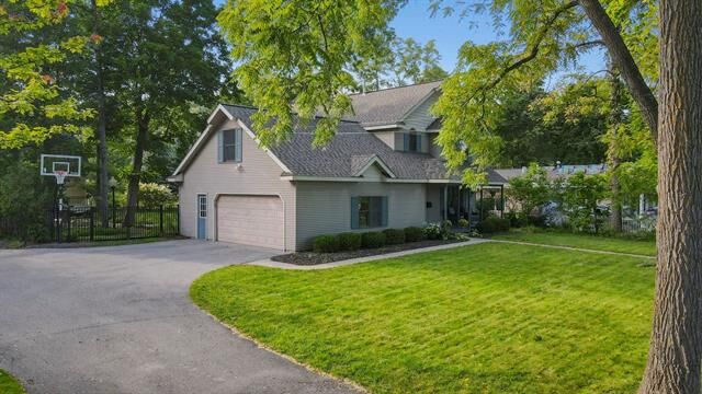 Property Photo:  417 N Madison  MI 49684 