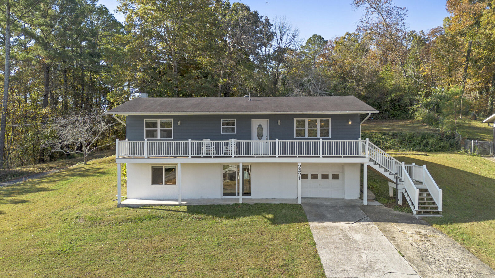 Property Photo: 2421 Oak Circle SW TN 37311