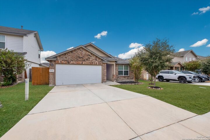Property Photo: 6534 Hoffman Plain TX 78252