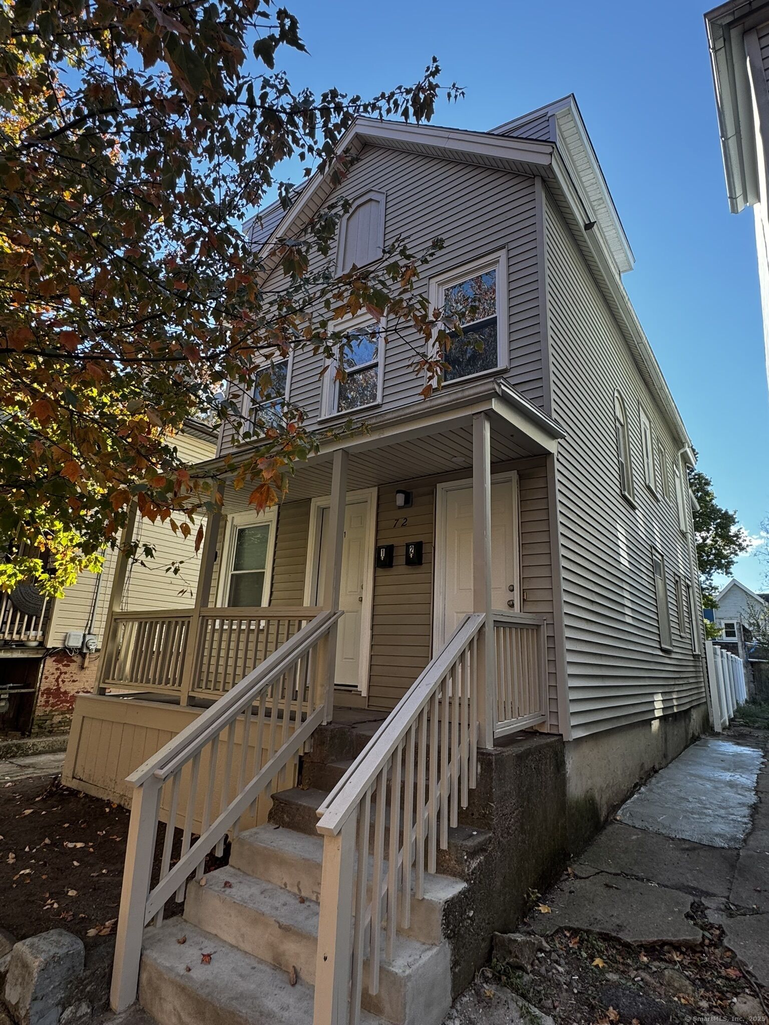 Property Photo:  72 Daggett Street  CT 06519