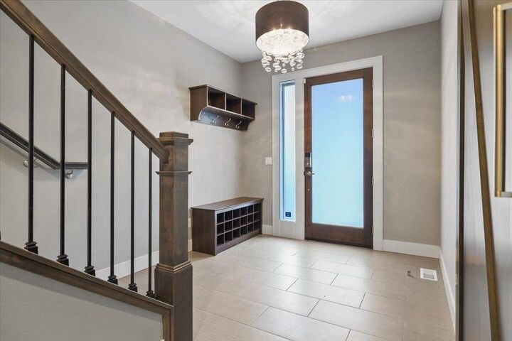 Property Photo:  701 W Willapa Ave  WA 99224 