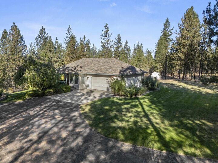 Property Photo:  23909 N Cowgill Rd  WA 99003