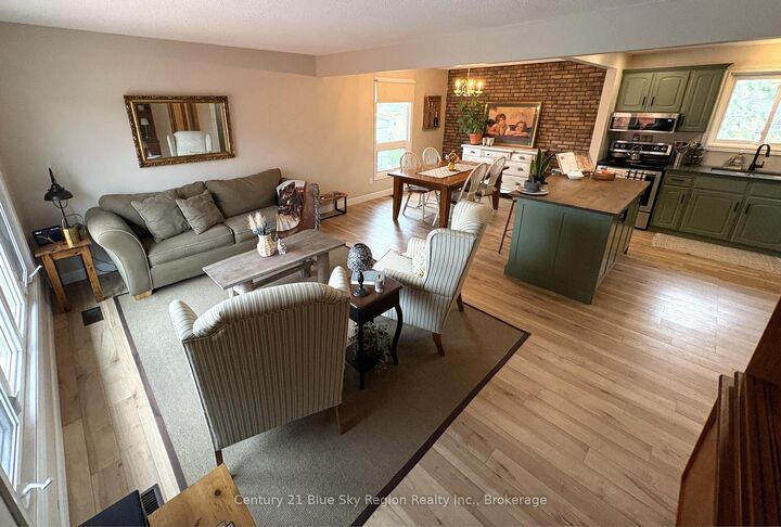 Property Photo:  116 Rancier Street  ON P1B 7X3 