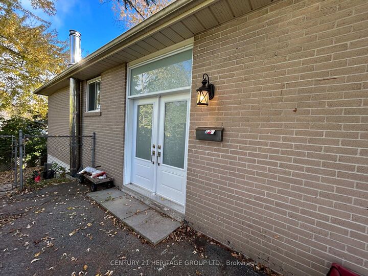 Photo de la propriété: 765 Greenfield Crescent Main ON L3Y 3B2
