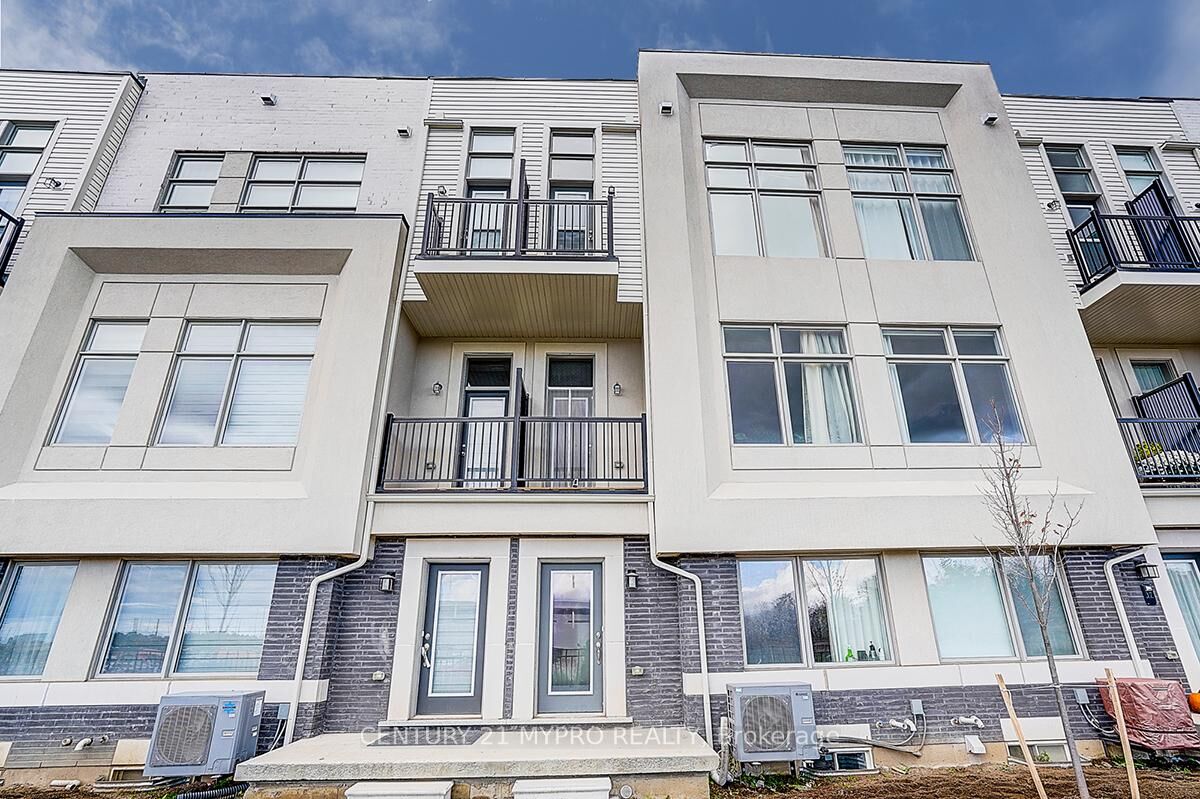 Property Photo:  35 Alan Francis Lane  ON L6C 3B5