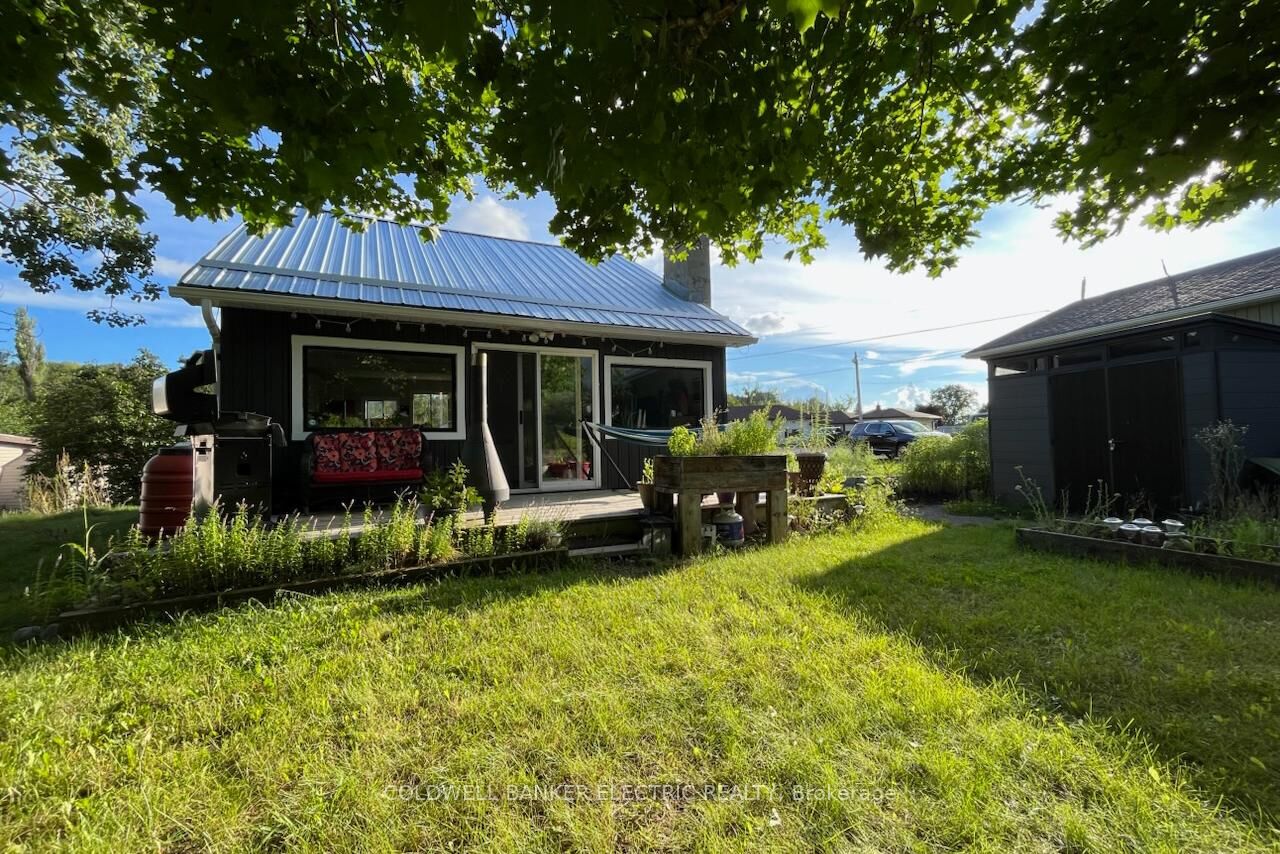 Property Photo:  32 Jackson Road  ON K0L 1Y0