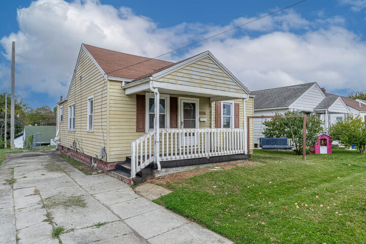 Property Photo:  2136 Hillside Avenue  OH 45503 