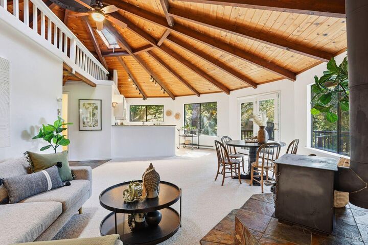 Property Photo:  50 Oak Avenue  CA 94945