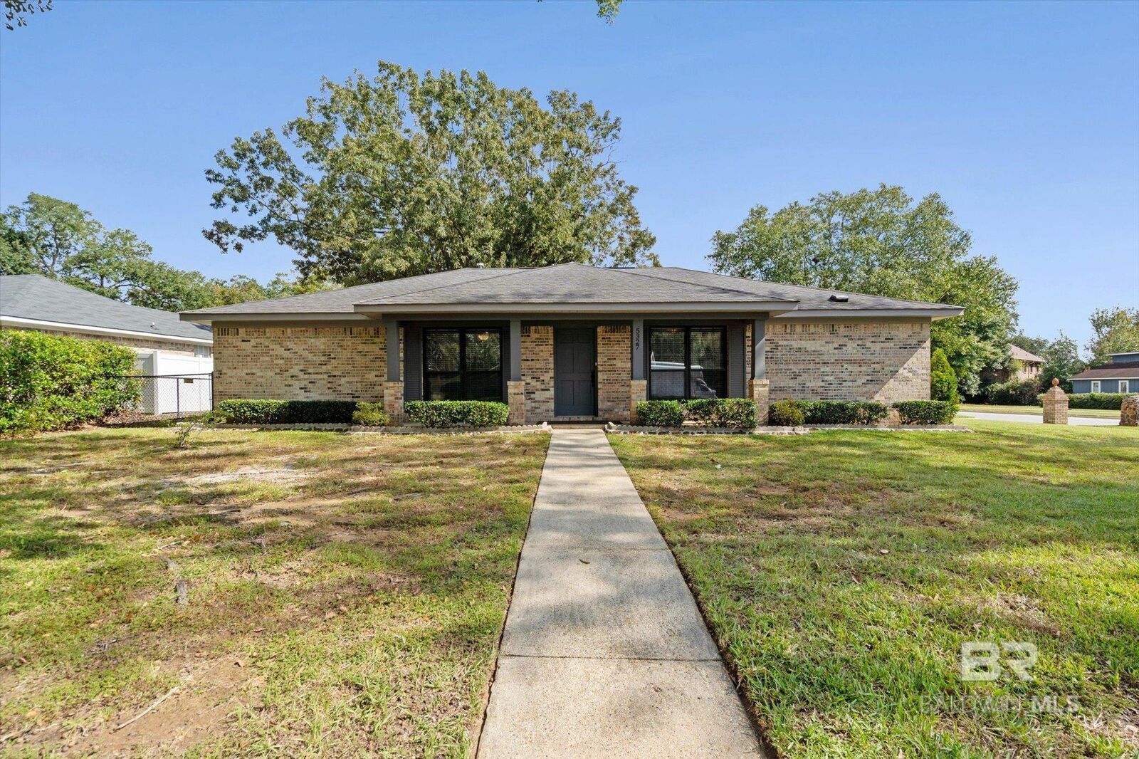 Property Photo:  5327 N Longridge Drive  AL 36693 