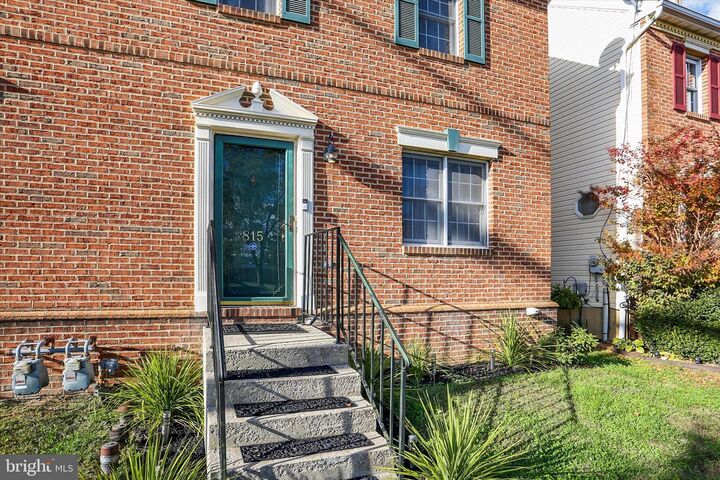 Property Photo:  815 E King Street  PA 17403 