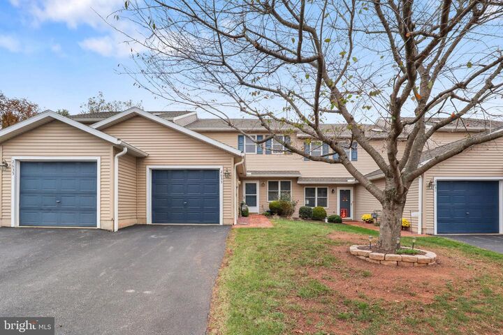 Property Photo:  2633 Grandview Park Drive 39  PA 17408 