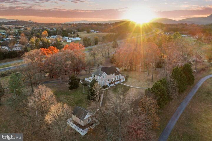 Property Photo:  50 Cottage Drive  VA 22835 