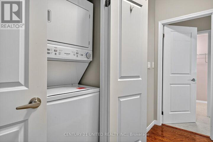 Photo de la propriété:  344 Florence Drive 206  ON K9J 0K4 