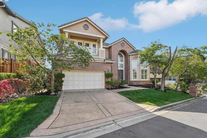 Property Photo: 35 Arundel Dr CA 94542