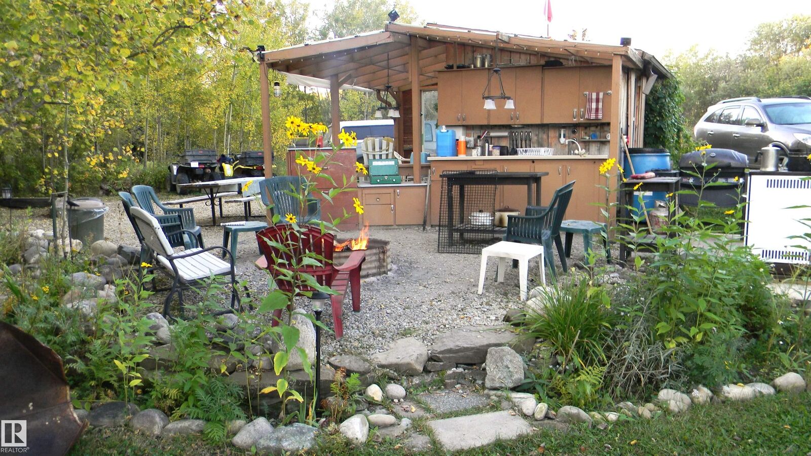 Property Photo:  Main Street First Ave  AB T0E 0S0 