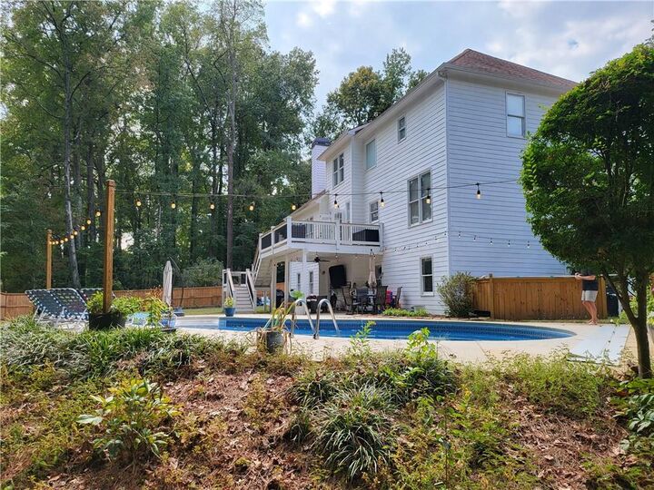 Property Photo: 6010 Claiborne Cove GA 30075