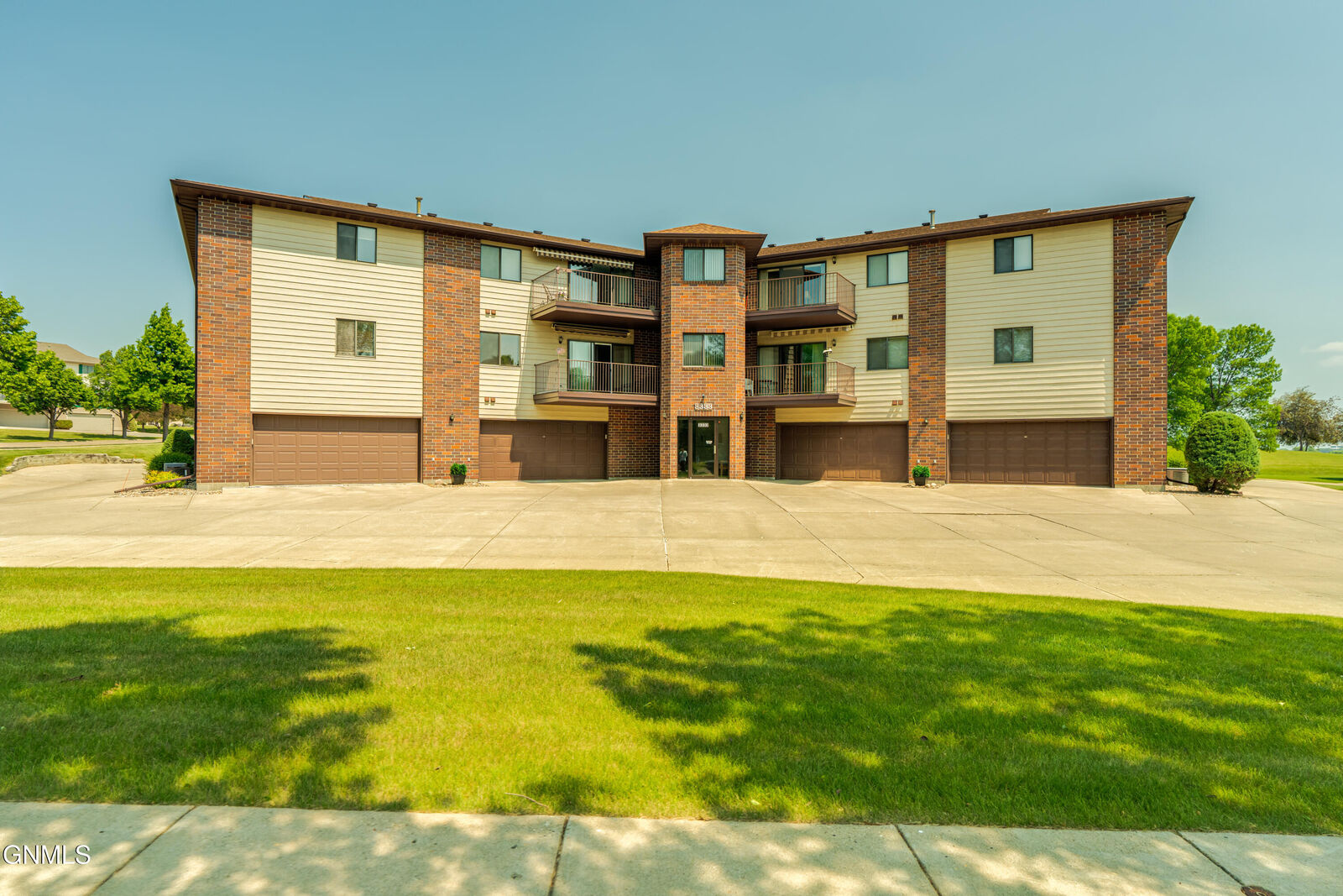 Property Photo:  3333 Montreal Street 305  ND 58503