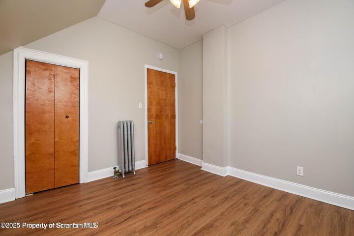 Property Photo:  1225 1/2 S Irving Avenue  PA 18505