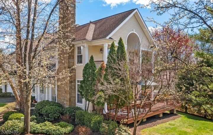 601 Lindabury Ln  Tewksbury Twp. NJ 07979 photo