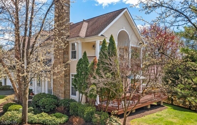 Property Photo: 601 Lindabury Ln NJ 07979