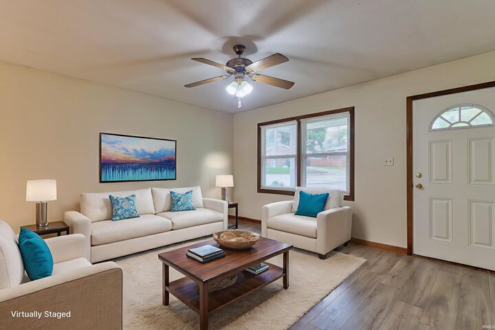 Property Photo: 1301 Edgewood Drive IN 47601-2307