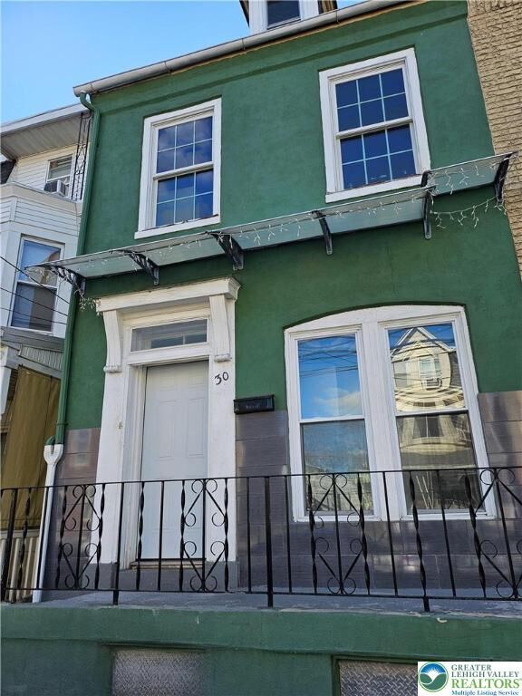 Property Photo: 30 N 2nd Street 2 PA 18101