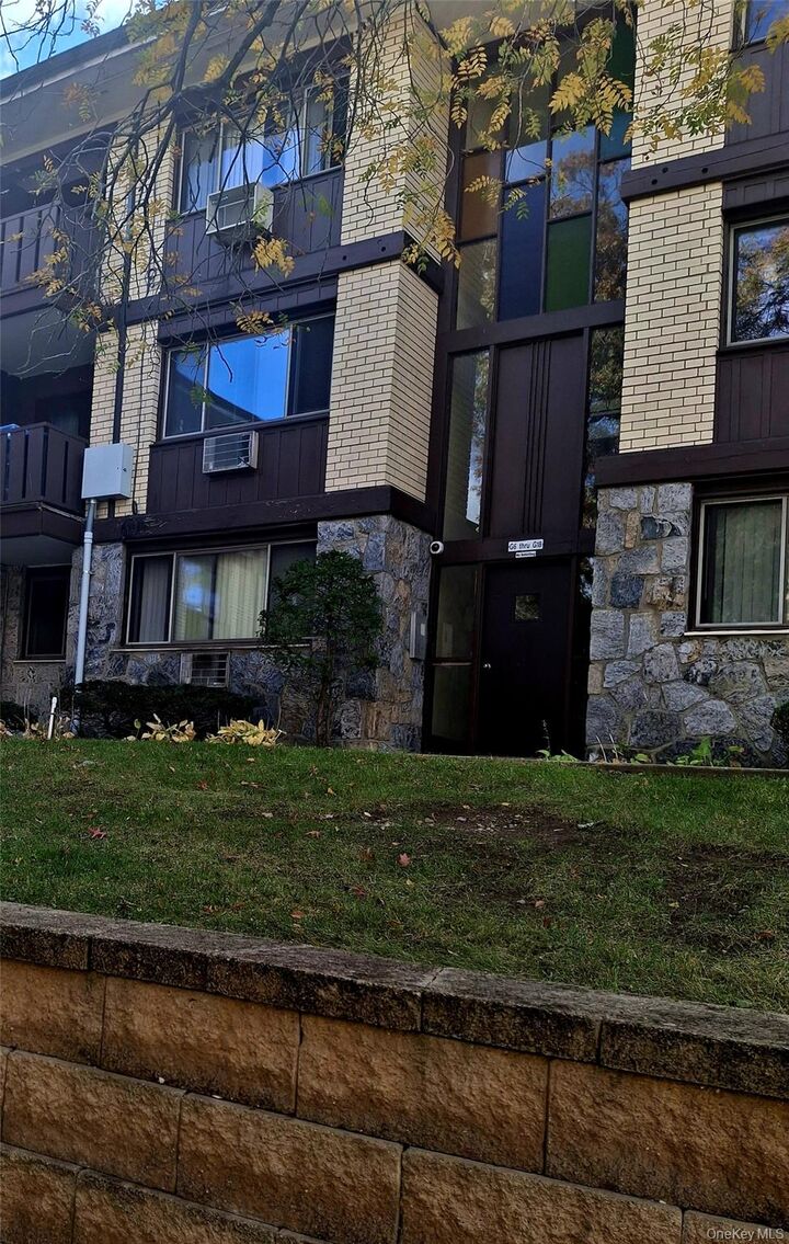 252 North Main Street G18  Spring Valley NY 10977 photo