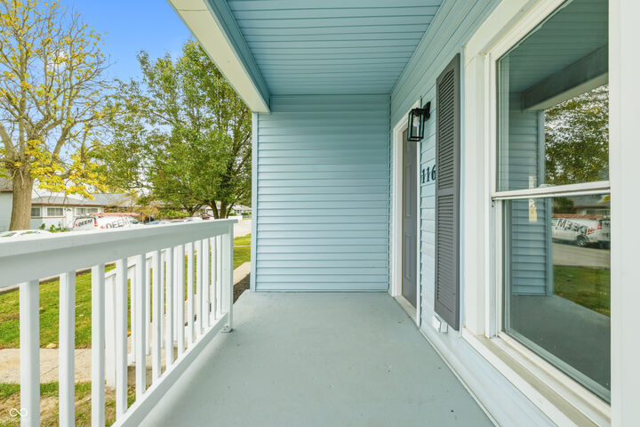 Property Photo: 116 S 3rd Avenue IN 46107