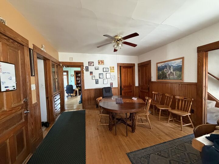 Property Photo: 550 W Chestnut St 552 WI 53074