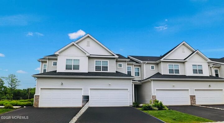 102 Pilot Street  Marlboro NJ 07746 photo