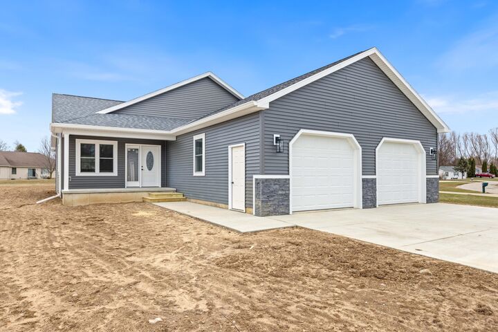 Property Photo:  217 W Birch Street  MI 49252 