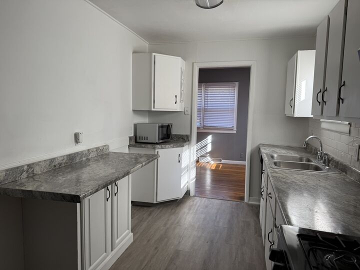 Property Photo: 1113 N 13th Street IL 60115