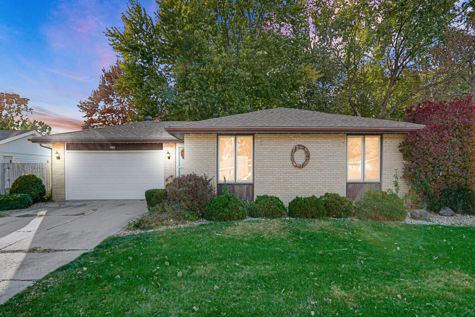 Property Photo: 1069 Flamingo Lane IL 60915