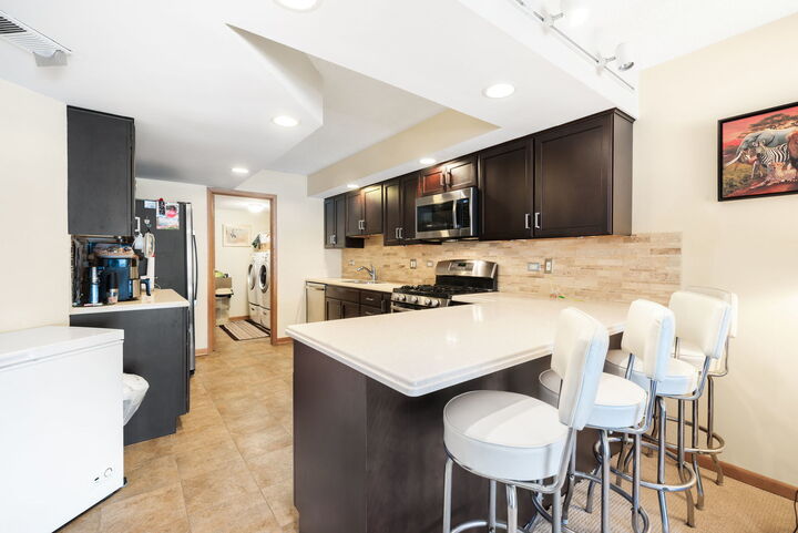 Property Photo: 1S045 Spring Road 1D IL 60181