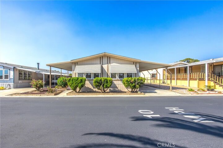 Property Photo:  2598 Ayala Dr 71  CA 92377