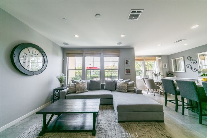 308 Finch  Lake Forest CA 92630 photo